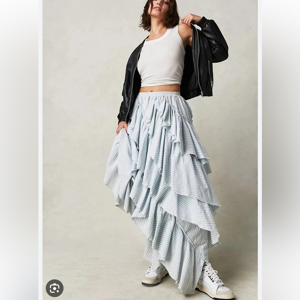 Free People Rock The Runway Maxi Skirt Tiered Ruffled Blue & White Striped - Picture 2 of 9